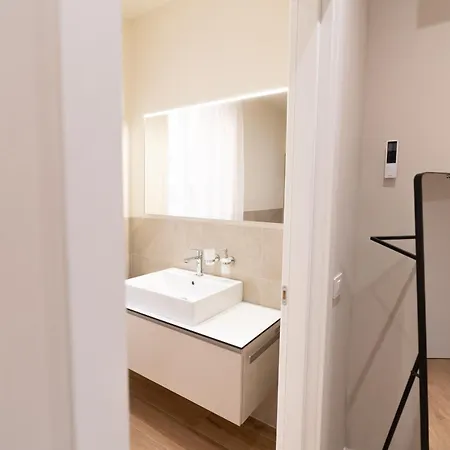 Apartment Bed & Bakery